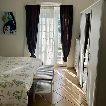 Valehouse Guest house *